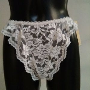 Empire Intimates lace panty
